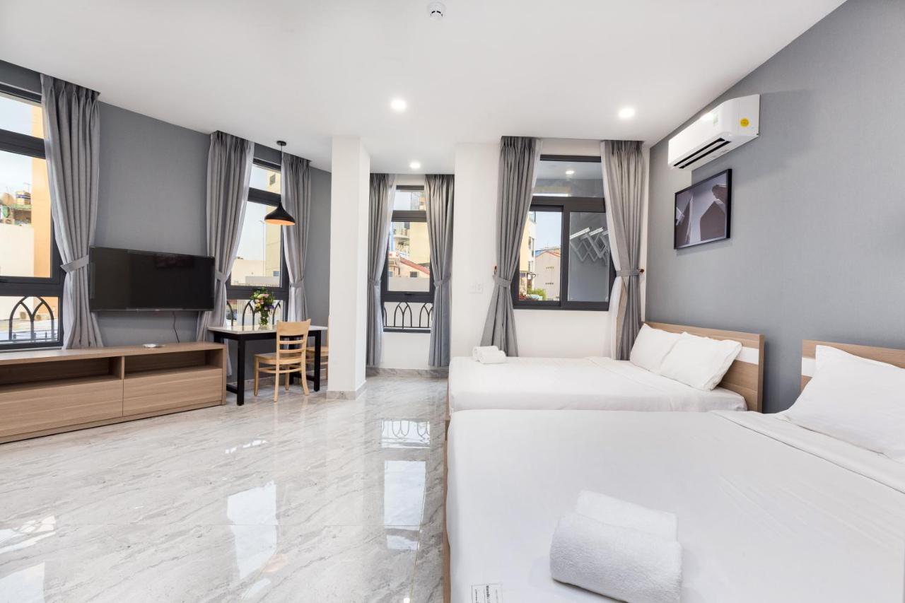 Yours Studio Airport Hotel Ho Chi Minh City Exterior photo